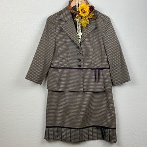 Sweet Suit Vintage Bow & Ribbon Skirt Suit